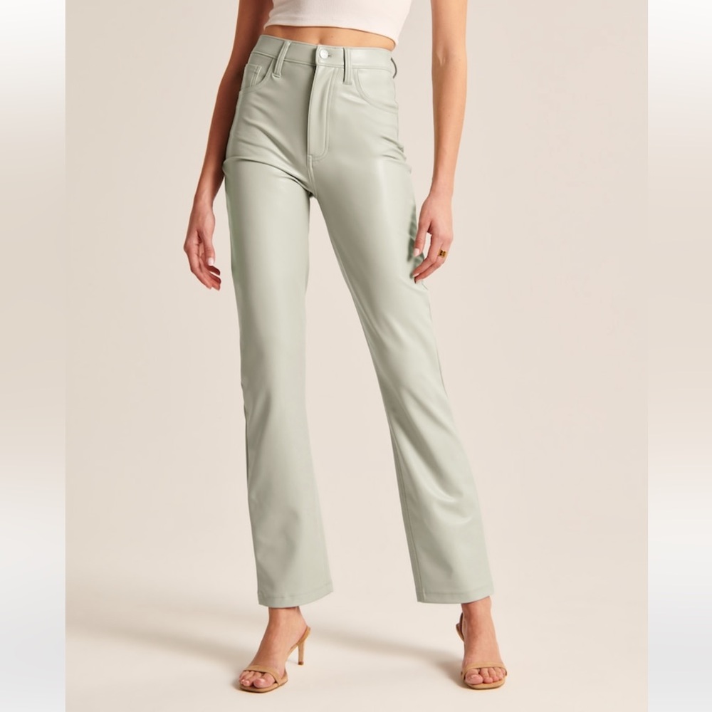 NWT Abercrombie & Fitch Vegan Leather 90s Straight Pant